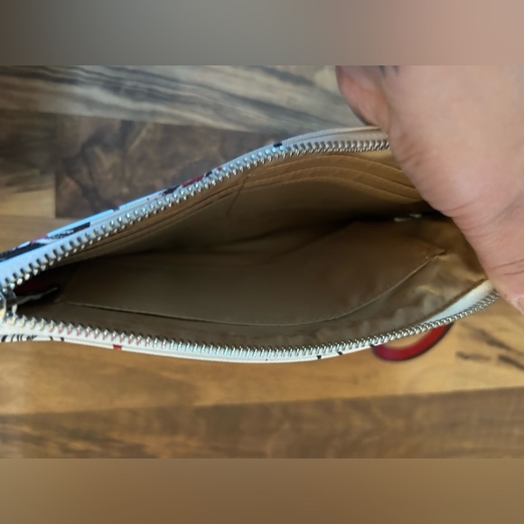 Guess Graphic White and Red Clutch - Picture 4 of 7